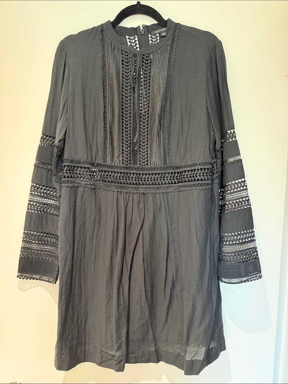 Banana Republic Black Lace-Trim Tunic Top